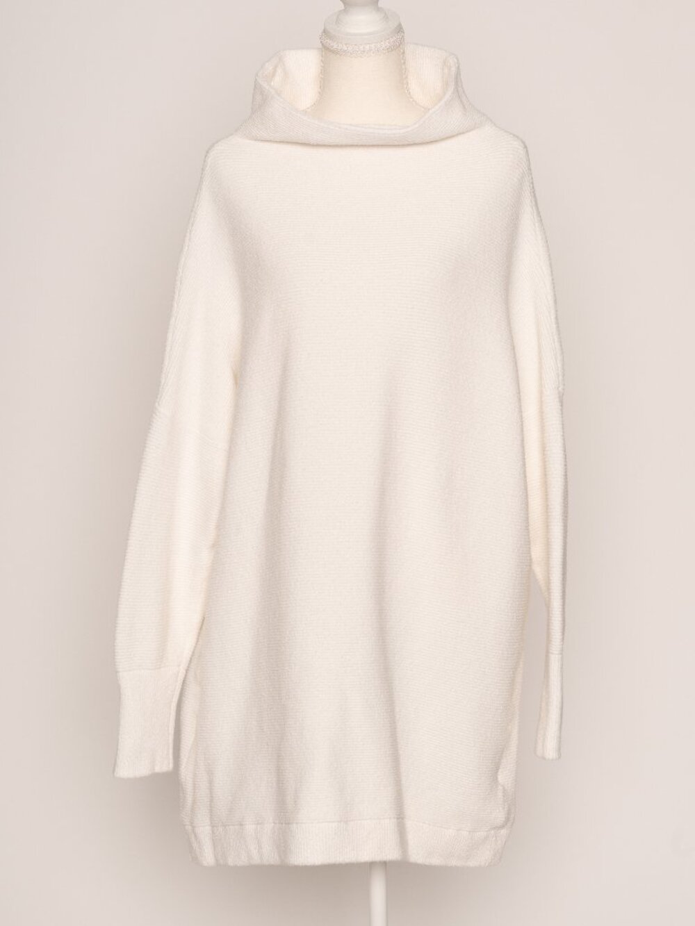 Free People Ottoman Slouchy Tunic Sweater Ivory Large EUC Clean Girl Boho Chic